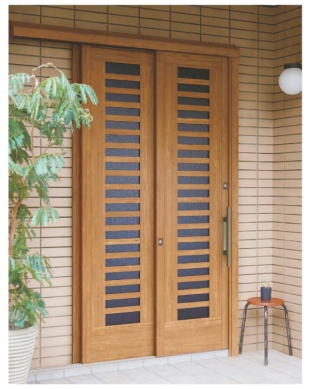 イマドキ人気の玄関ドアとは…？！