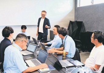 【北日本新聞掲載】「専門性磨き満足度向上」— 当社のリフォーム品質向上への取り組みが紹介されました