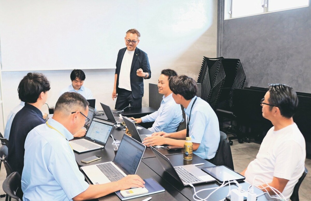 【北日本新聞掲載】「専門性磨き満足度向上」— 当社のリフォーム品質向上への取り組みが紹介されました