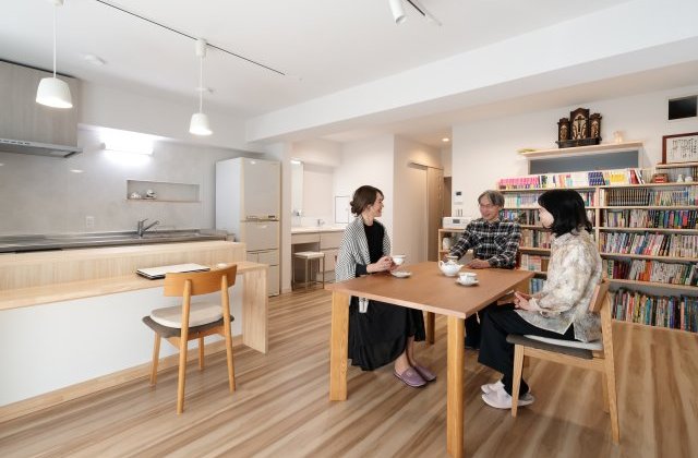 マンションで叶えた、 家じゅうに自然光が届く住空間